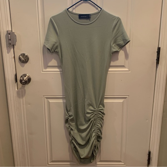 MINKPINK Dresses & Skirts - MINKPINK Sage Green Ruched Bodycon Midi Dress Size S